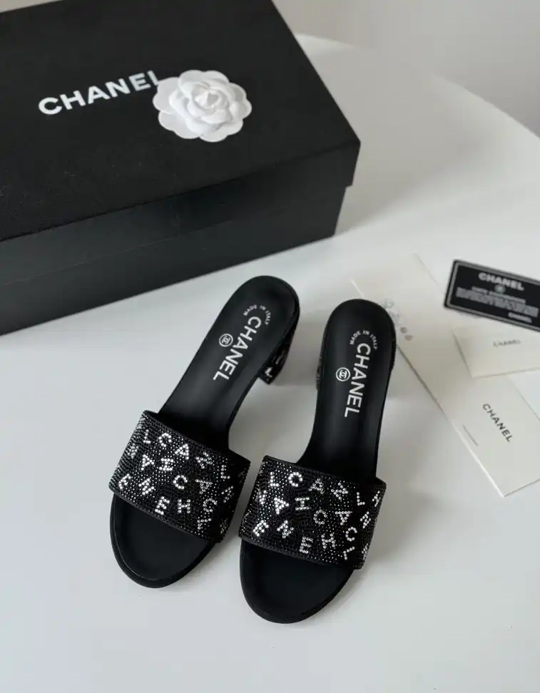 hype Chanel High Heels