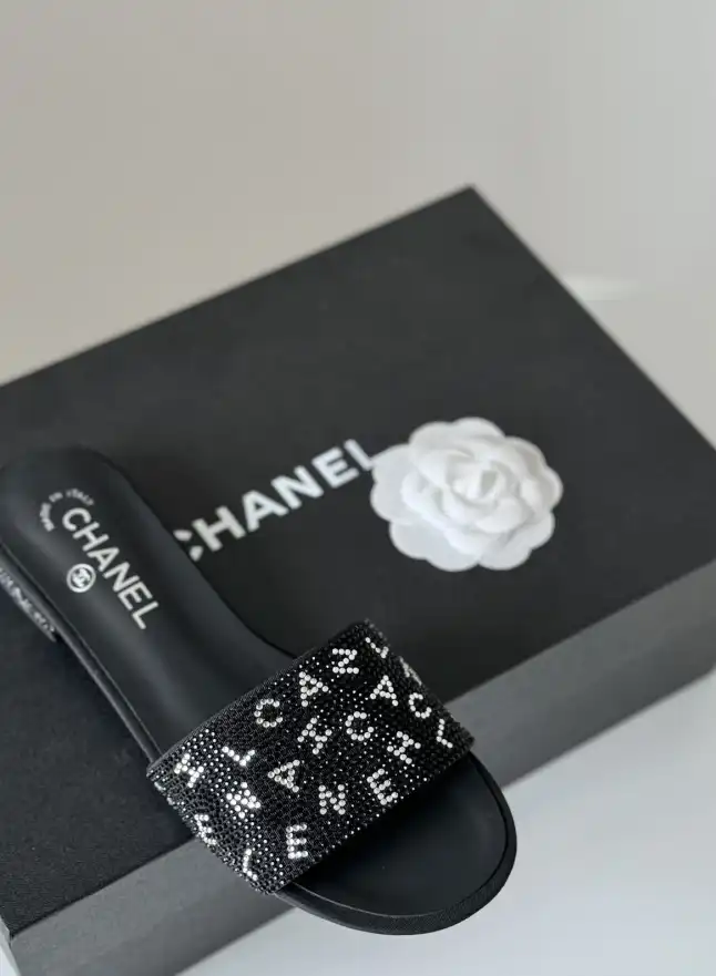 hype Chanel Slippers