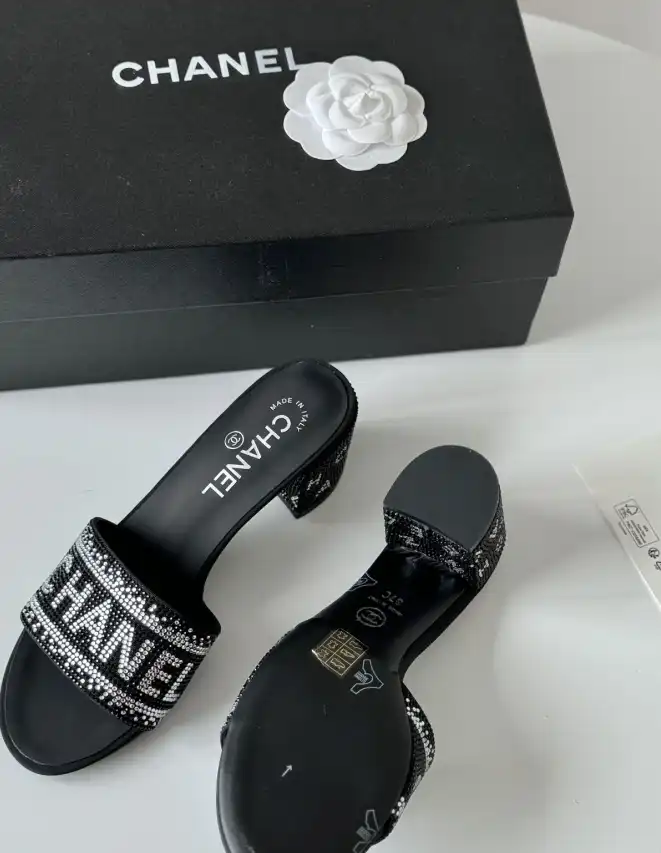 hype Chanel High Heels