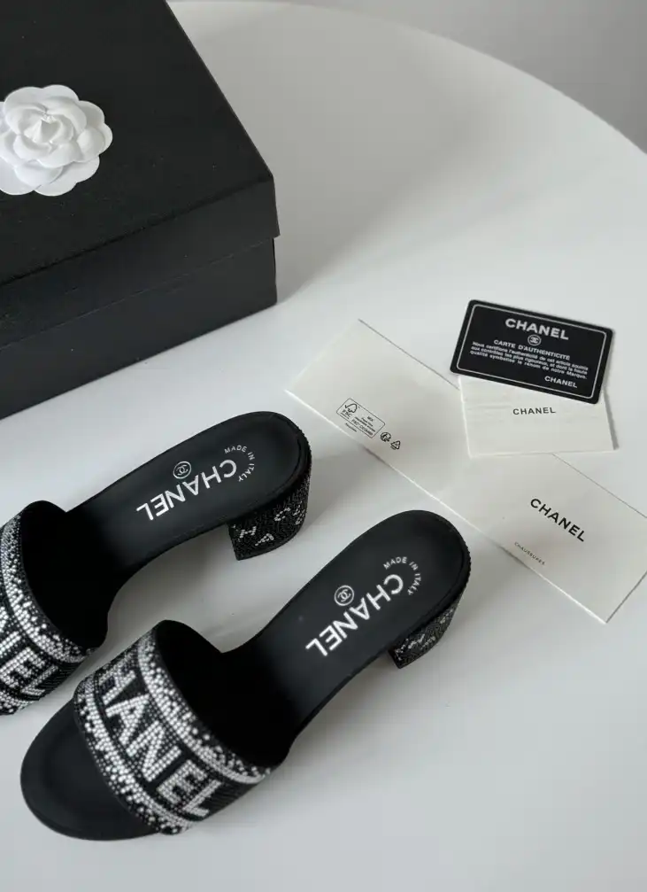 hype Chanel High Heels