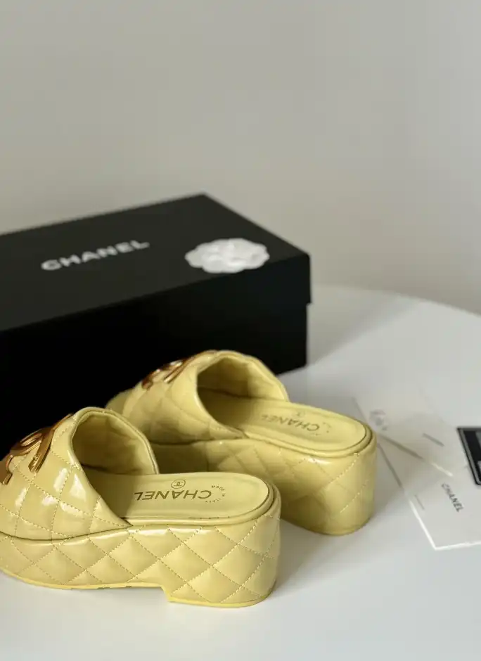 hype Chanel Slippers