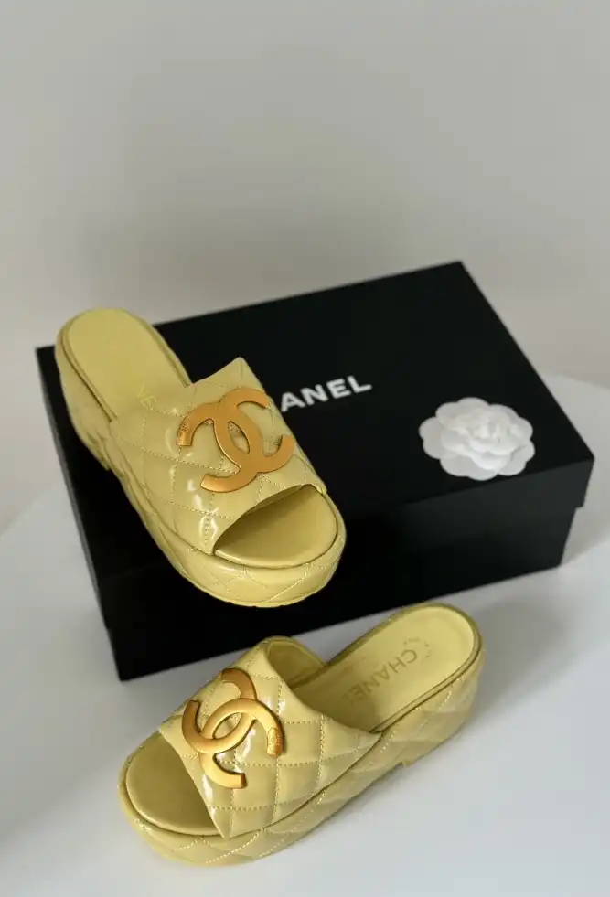 hype Chanel Slippers