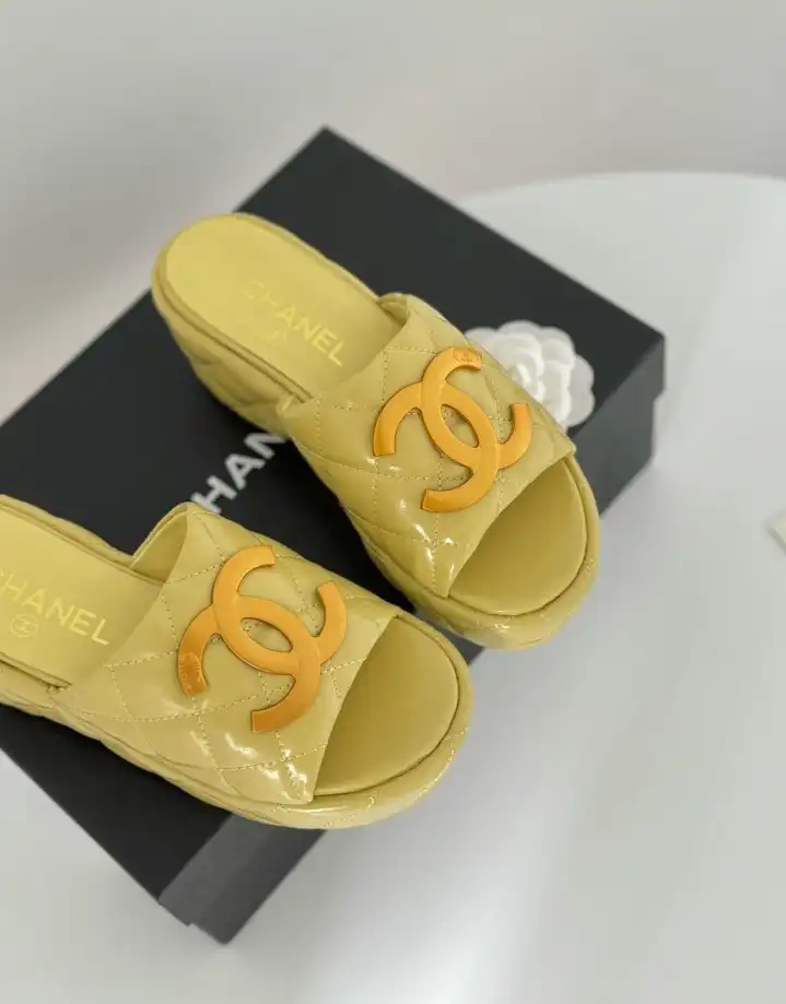 hype Chanel Slippers