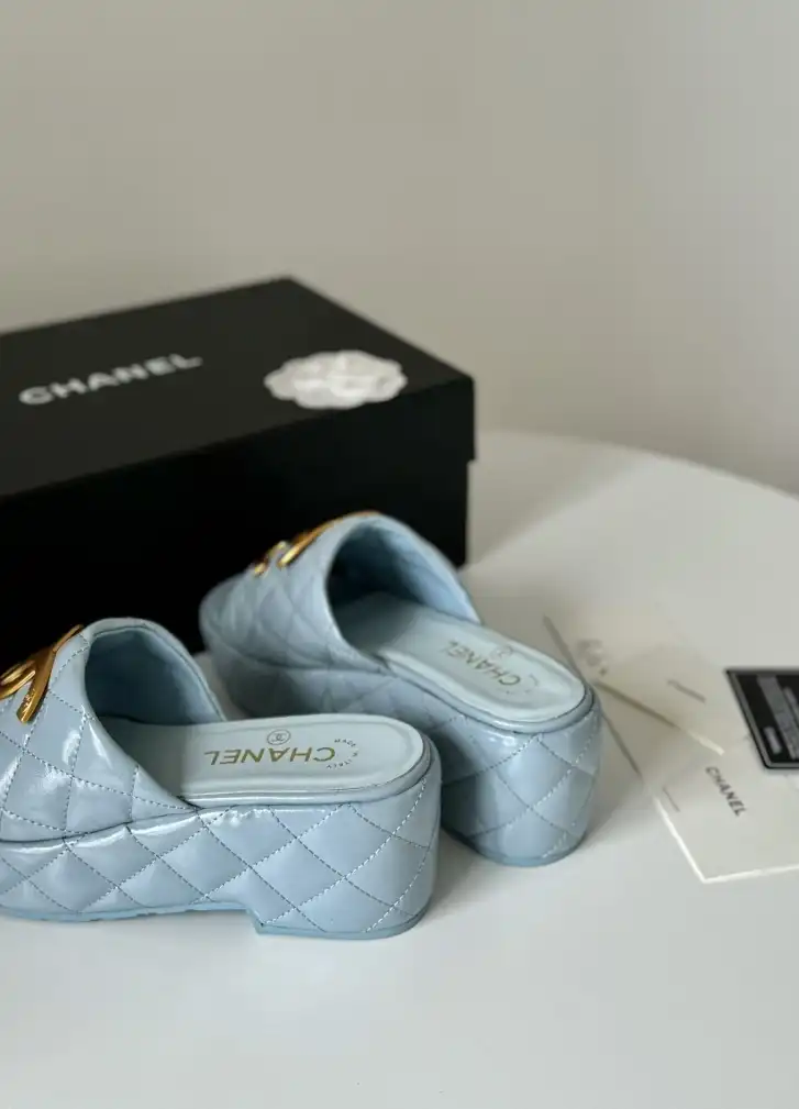 hype Chanel Slippers