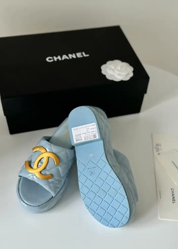 hype Chanel Slippers