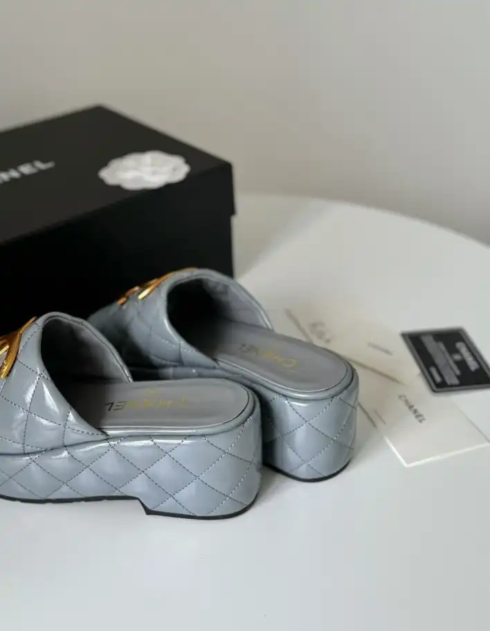 hype Chanel Slippers