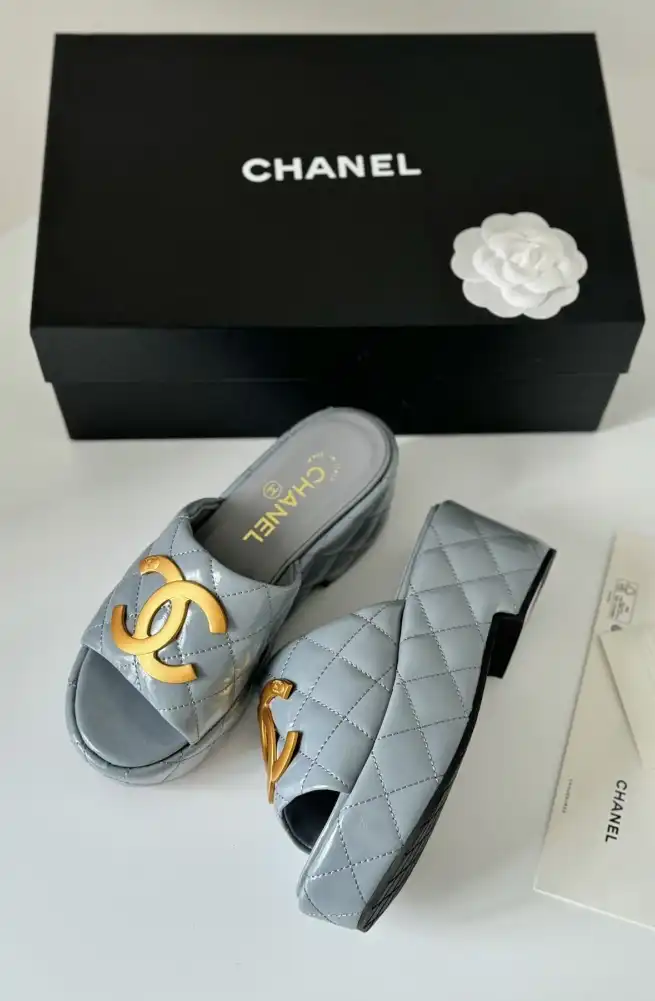 hype Chanel Slippers