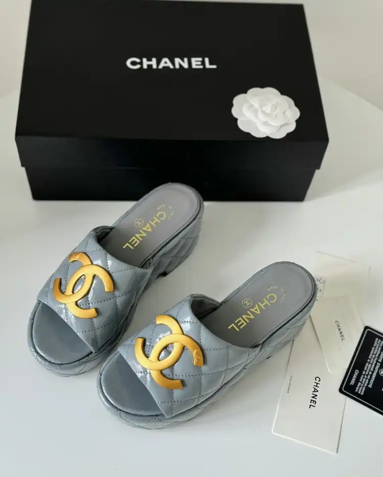 hype Chanel Slippers