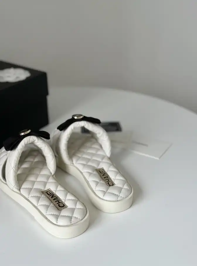 hype Chanel Slippers