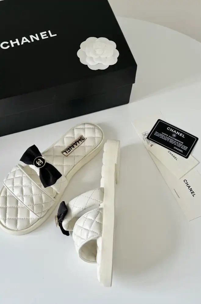 hype Chanel Slippers