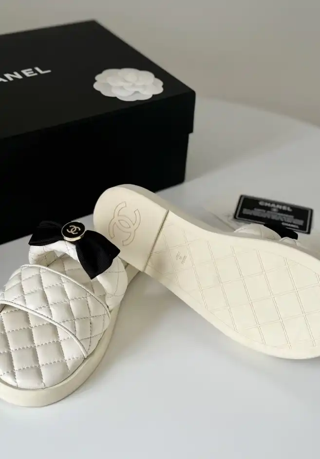 hype Chanel Slippers