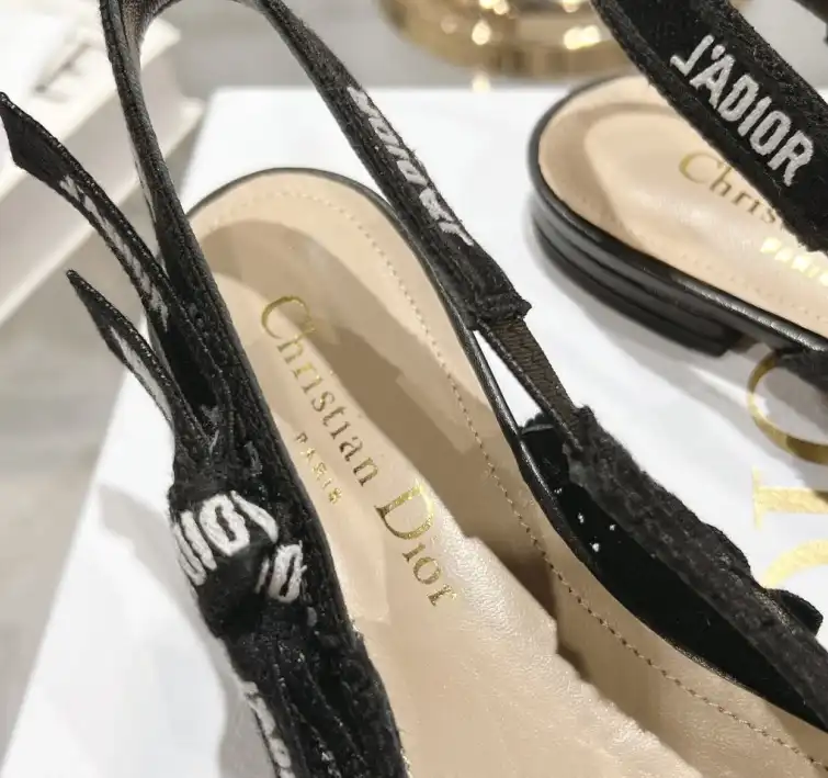 hype Christian Dior Sandals