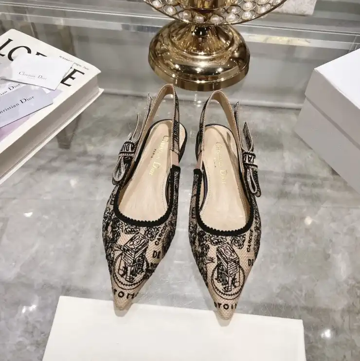 hype Christian Dior Sandals