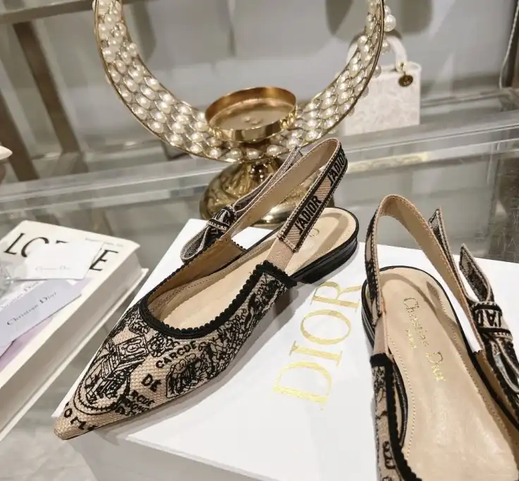 hype Christian Dior Sandals