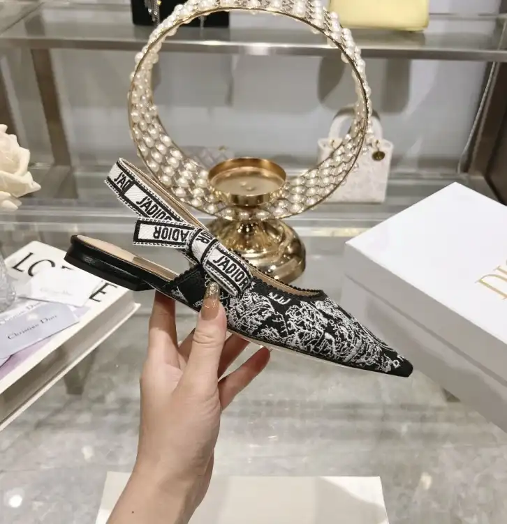 hype Christian Dior Sandals