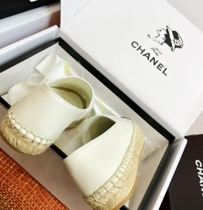 hype Chanel Flat Shoes