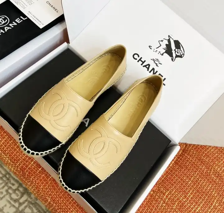 hype Chanel Flat Shoes