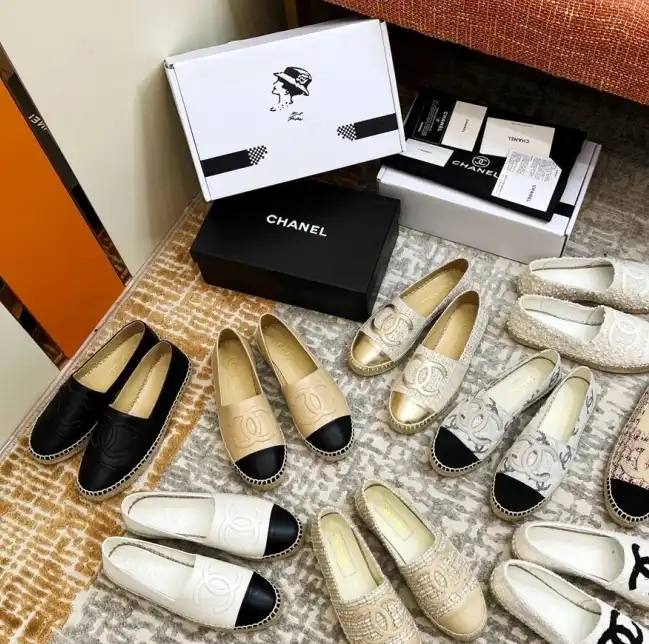 hype Chanel Flat Shoes