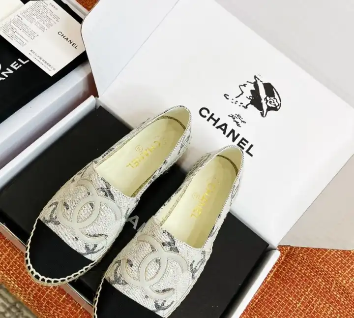 hype Chanel Flat Shoes