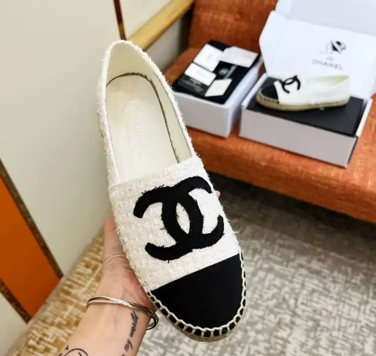 hype Chanel Flat Shoes