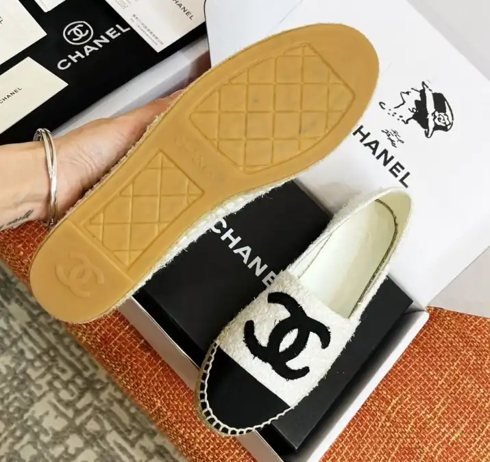 hype Chanel Flat Shoes