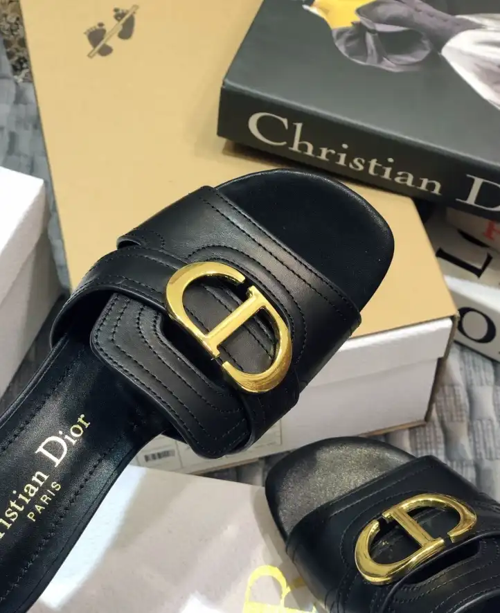 hype Christian Dior Slippers