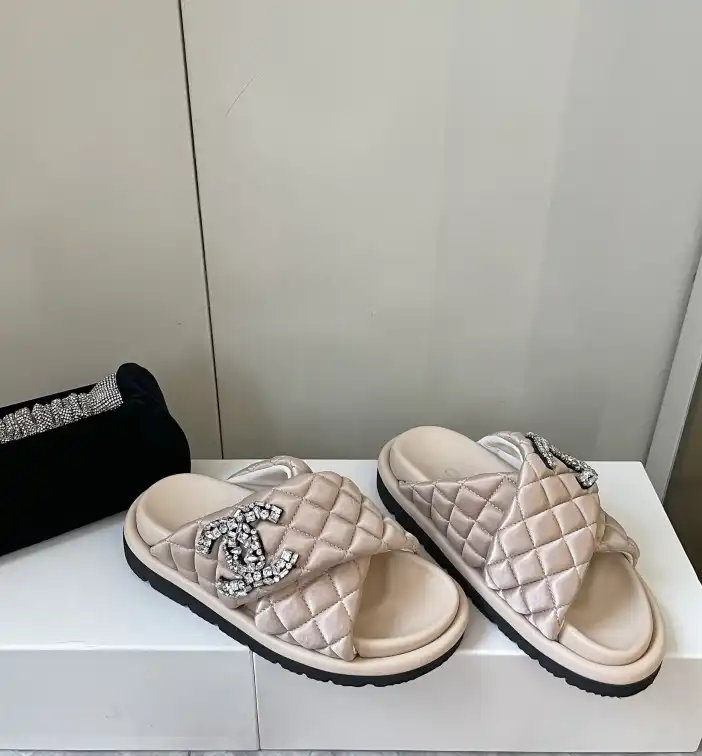 hype Chanel Slippers