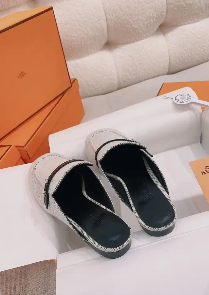 hype Hermes Slippers