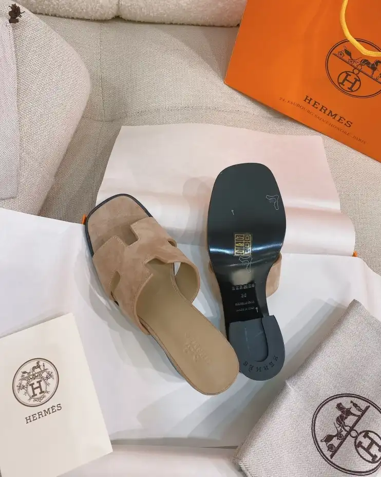 hype Hermes Slippers