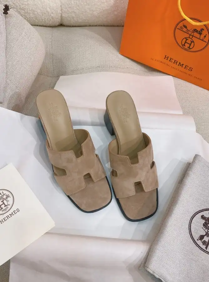 hype Hermes Slippers