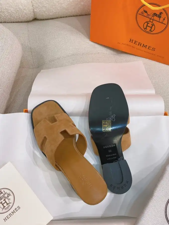 hype Hermes Slippers