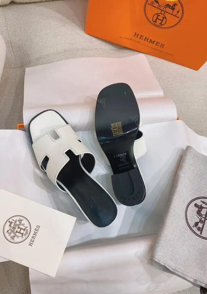 hype Hermes Slippers