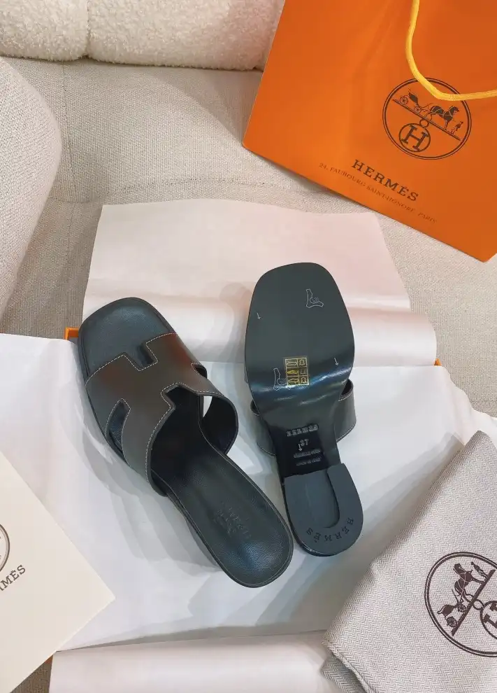 hype Hermes Slippers