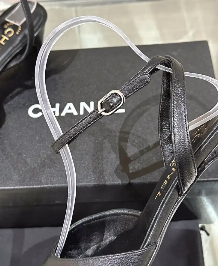 hype Chanel High Heels