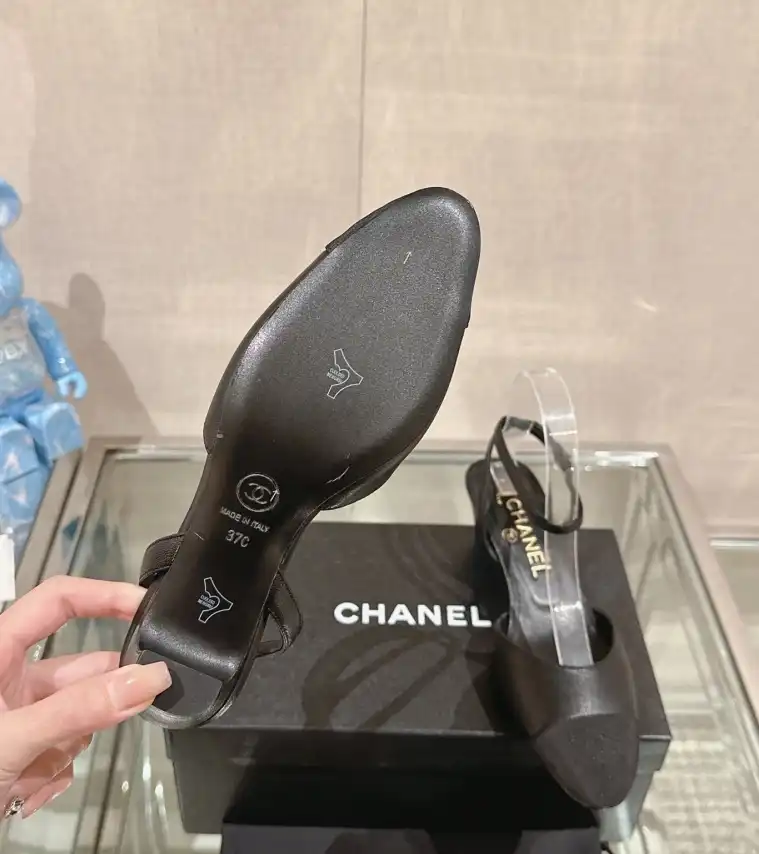 hype Chanel High Heels