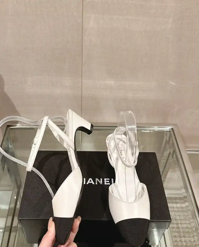 hype Chanel High Heels