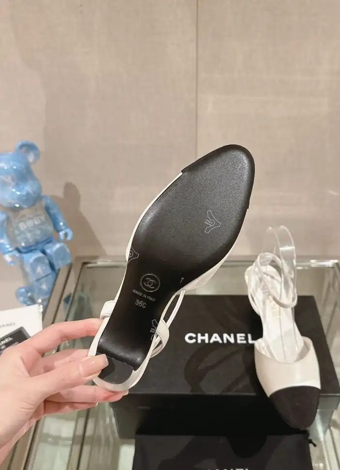 hype Chanel High Heels