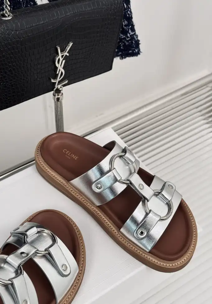 hype Celine Slippers