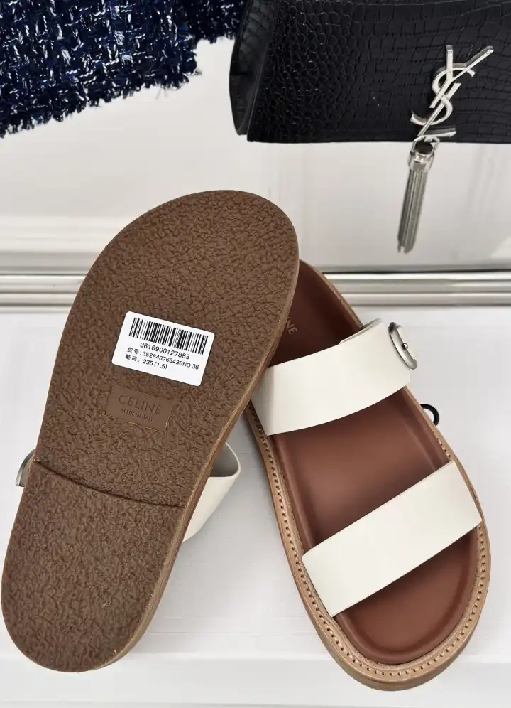 hype Celine Slippers