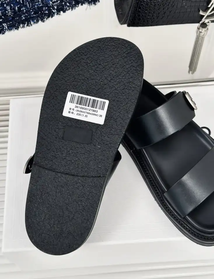 hype Celine Slippers