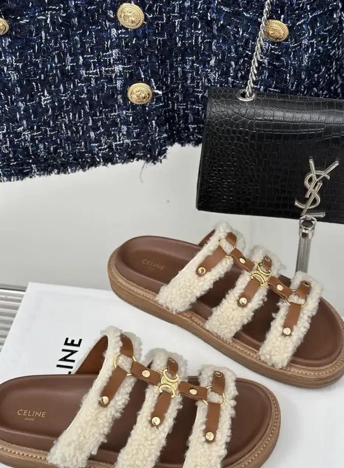 hype Celine Slippers