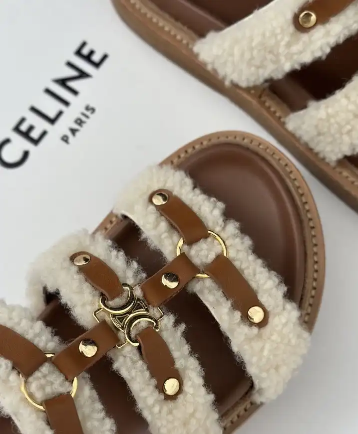 hype Celine Slippers