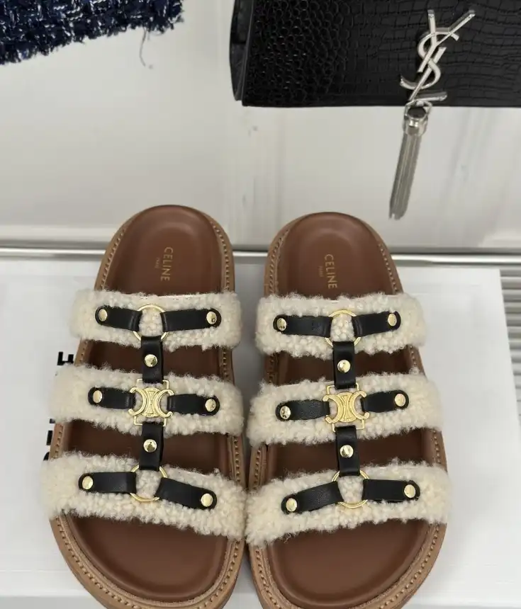 hype Celine Slippers