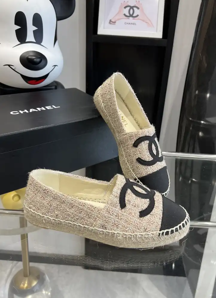 hype Chanel Flat Shoes