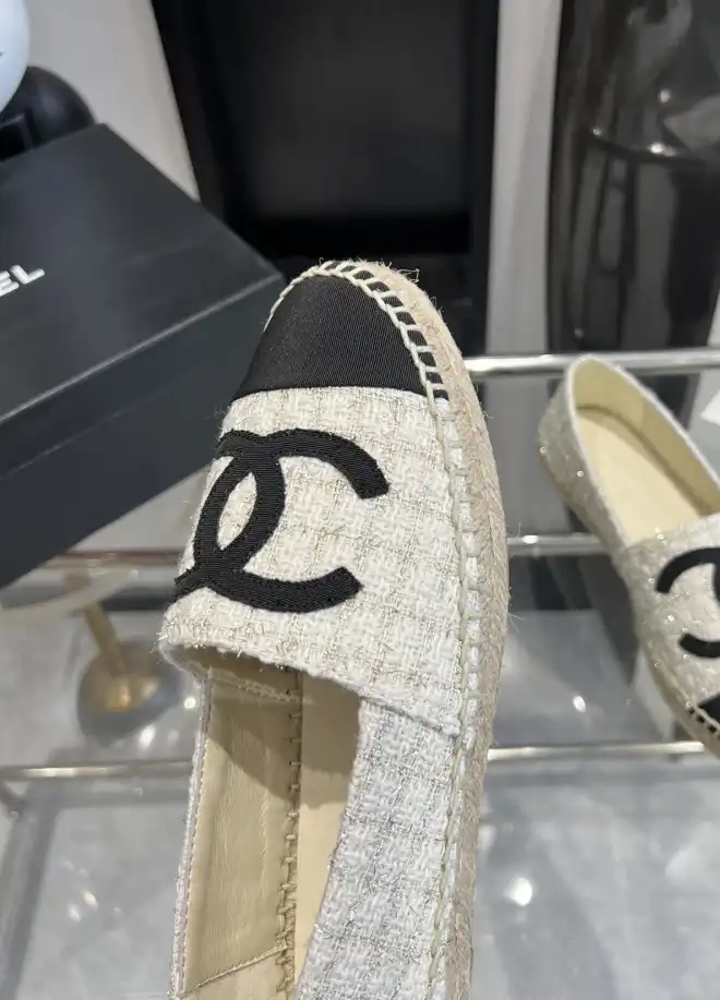 hype Chanel Flat Shoes