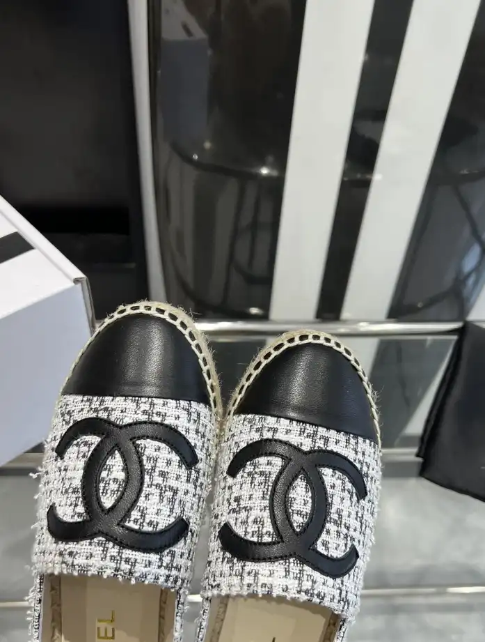 hype Chanel Flat Shoes