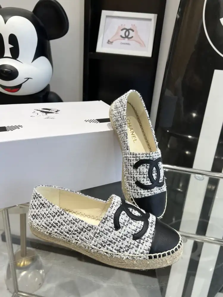 hype Chanel Flat Shoes