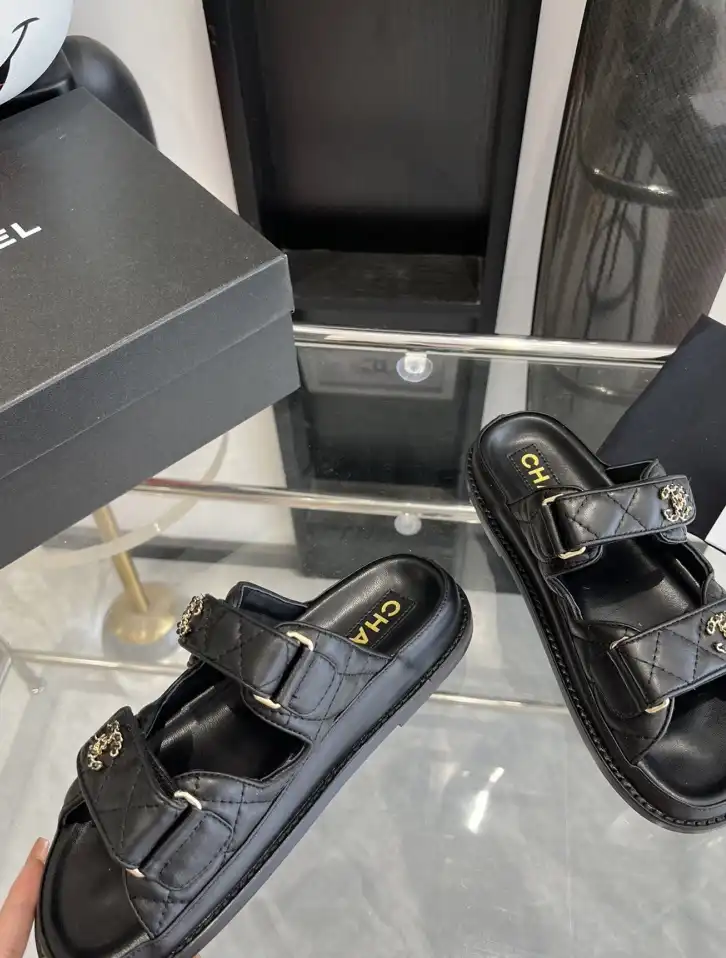 hype Chanel Slippers