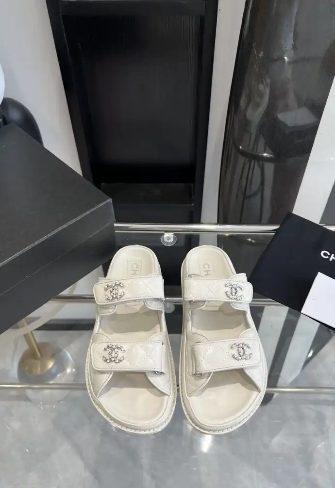 hype Chanel Slippers