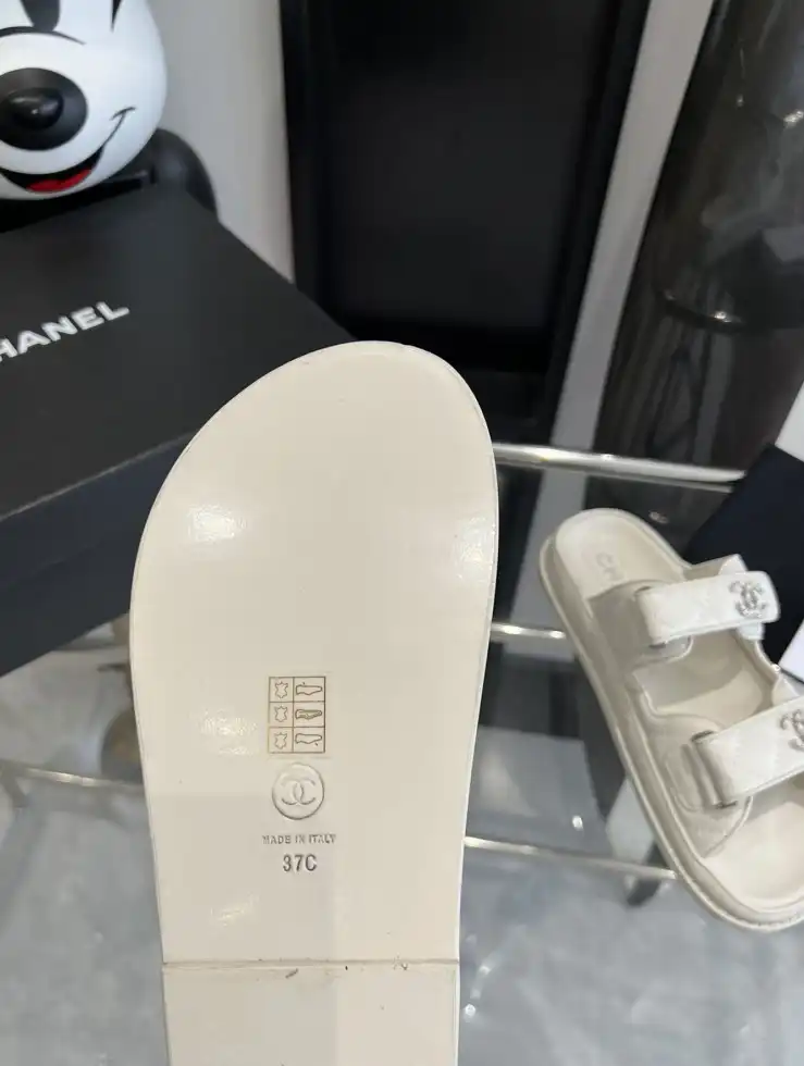 hype Chanel Slippers